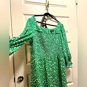 Jessica Howard Green Floral Dress Sz. 20